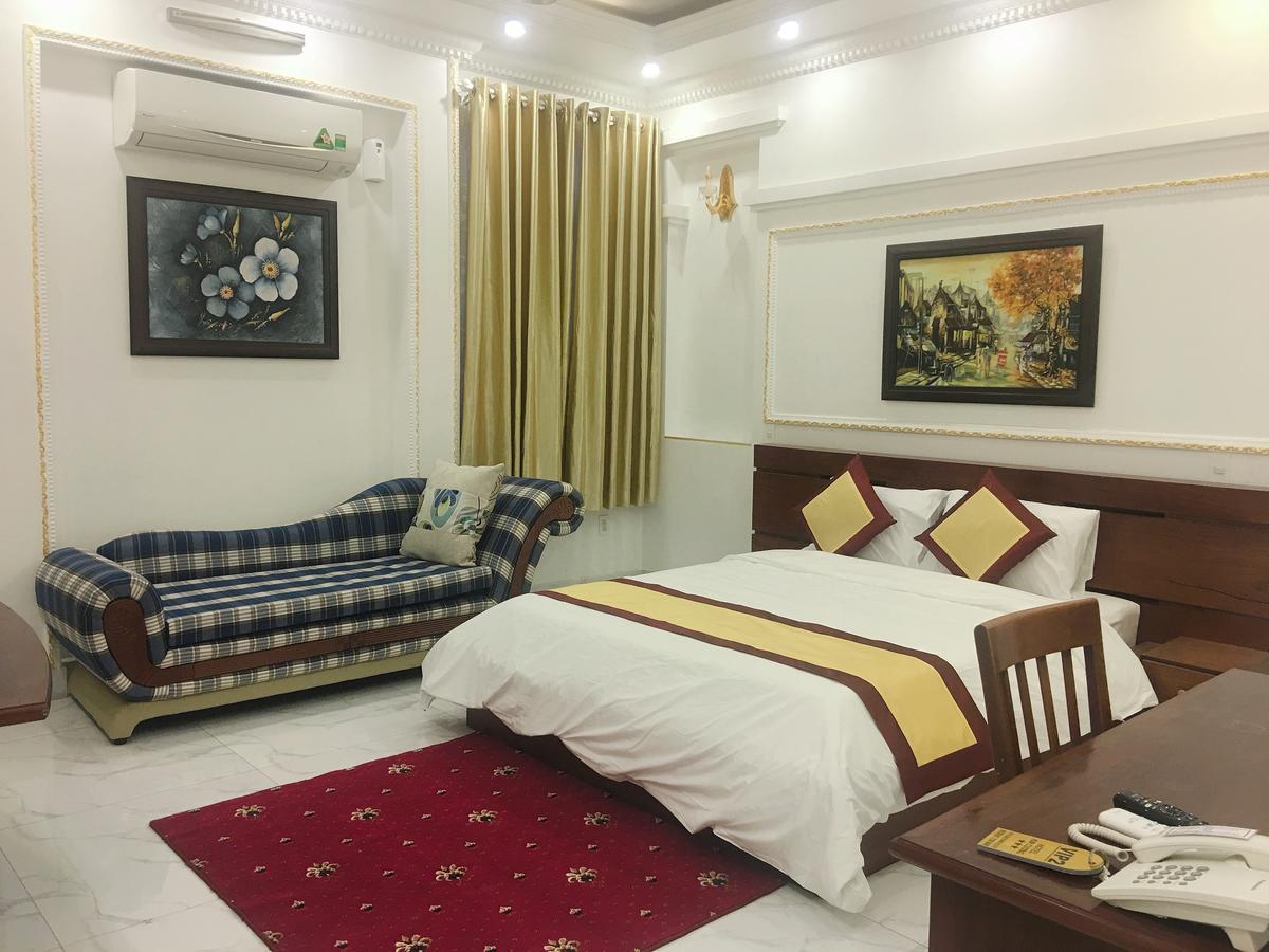 Kim Cuong - Hotel Near Tan Son Nhat Airport Хошимін Екстер'єр фото